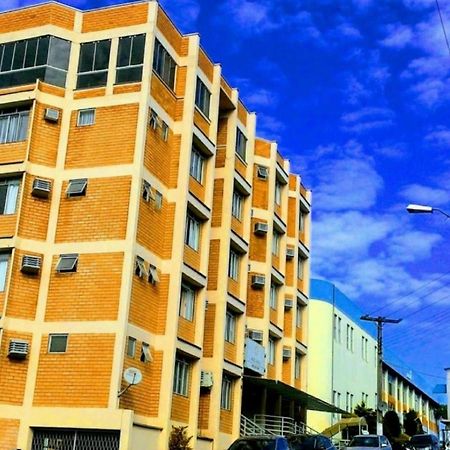 Oyo Hotel Farol Joacaba Exterior photo