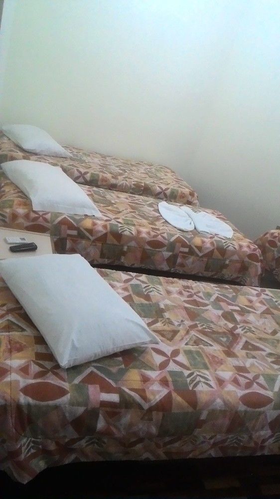 Oyo Hotel Farol Joacaba Exterior photo